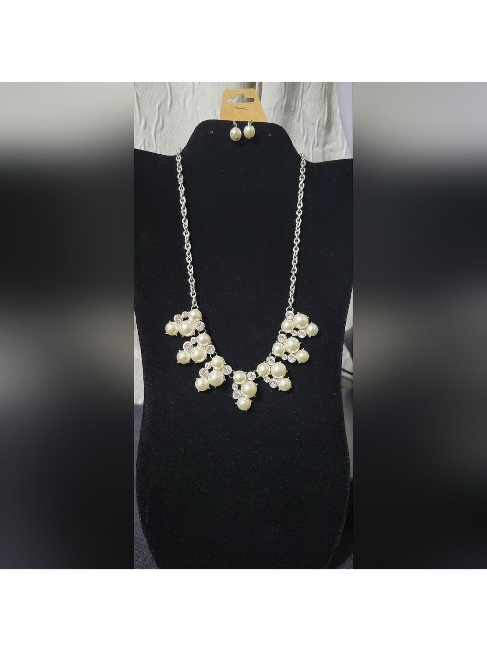 Pearl & Silver Color Necklace and Earring Set (#38)